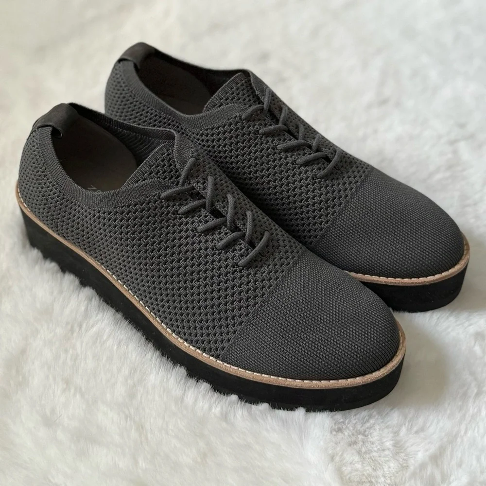 EILEEN FISHER 10 Eddy Knit Platform Oxford Loafers in Graphite Grey • Eddy 2 - Picture 3 of 15